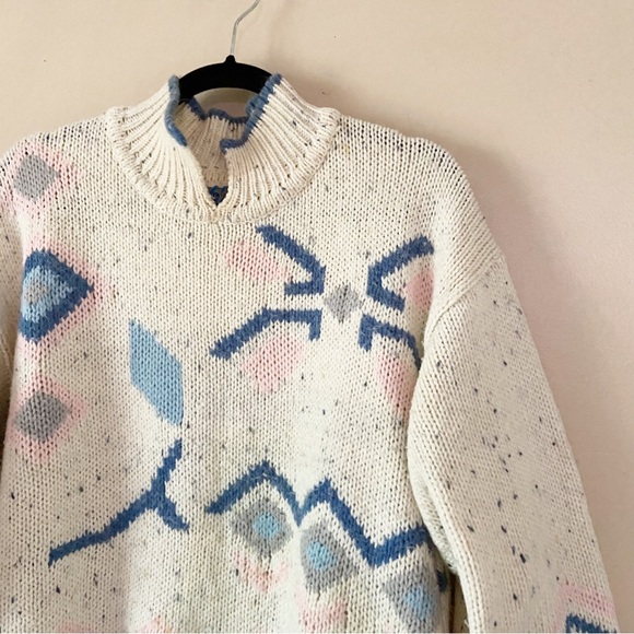 Vintage East 62• cream pastel flower knit pullover women’s size large - Picture 4 of 13